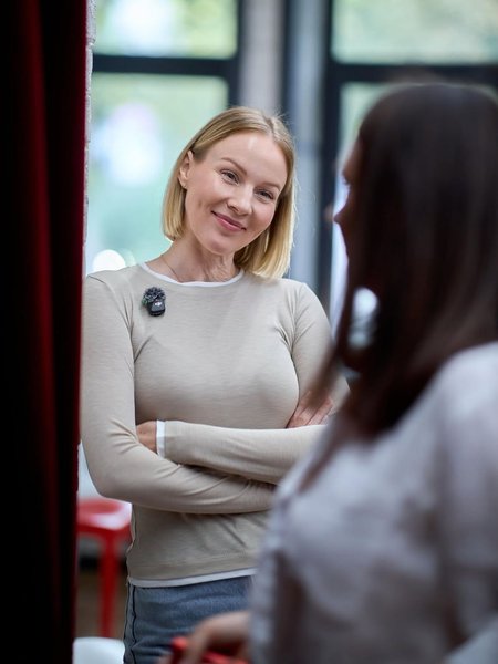 Марина Леончук Марина Леончук жила за кордоном і продавала булочки